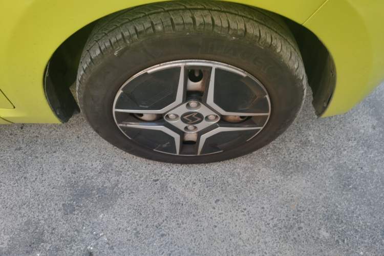 Used SOL E10X 2021 Jimei Edition 302km Fashionable Model Right Front Wheel Hub