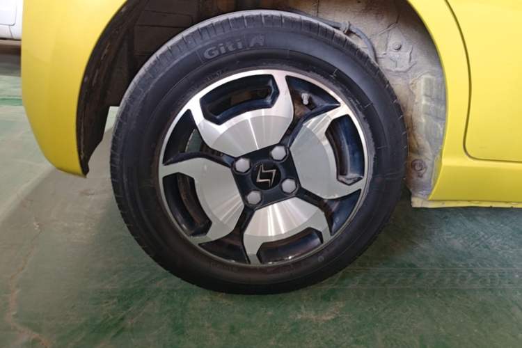 Used SOL E10X 2021 302 km Range Ultra-Advanced Version 31.4 kWh Right Rear Wheel Hub