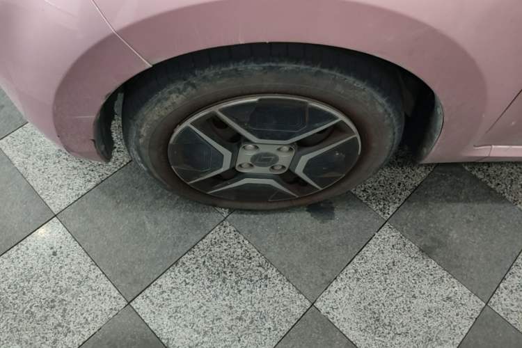 Used SOL E10X 2021 Jimei Edition 302km Fashionable Model Left Front Wheel Hub