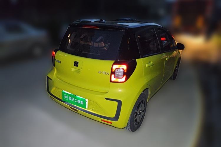 Used SOL E10X 2021 302 km Range Luxury Version 30.2 kWh Rear Right 45 Deg