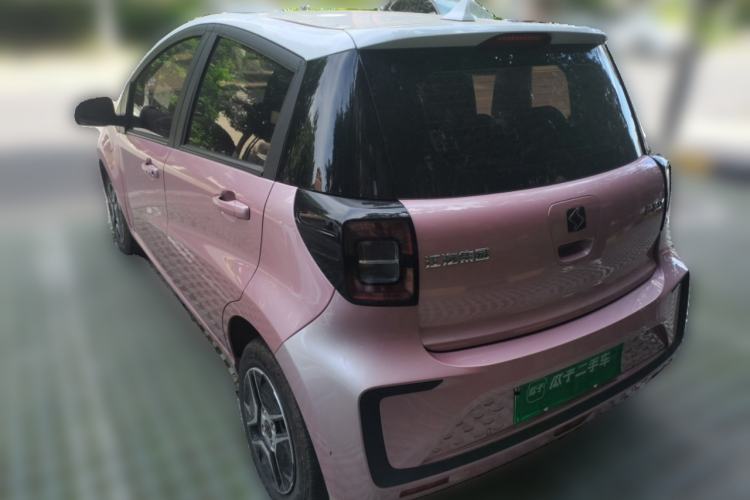Used SOL E10X 2021 302 km Range Fashion Edition 31.4 kWh Rear Left 45 Deg