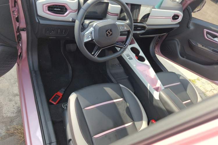 Used SOL E10X 2021 Jimei Edition 302km Fashionable Model Center Console