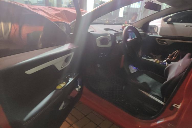 Used SOL E10X 2021 302 km Range Luxury Version 30.2 kWh Driver Seat