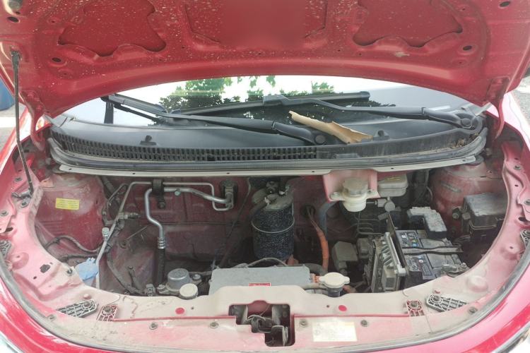 Used SOL E10X 2021 302 km Range Luxury Version 31.4 kWh Engine Bay
