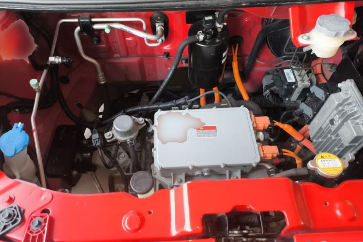 Used SOL E10X 2021 302 km Range Fashion Edition 31.4 kWh Engine Bay