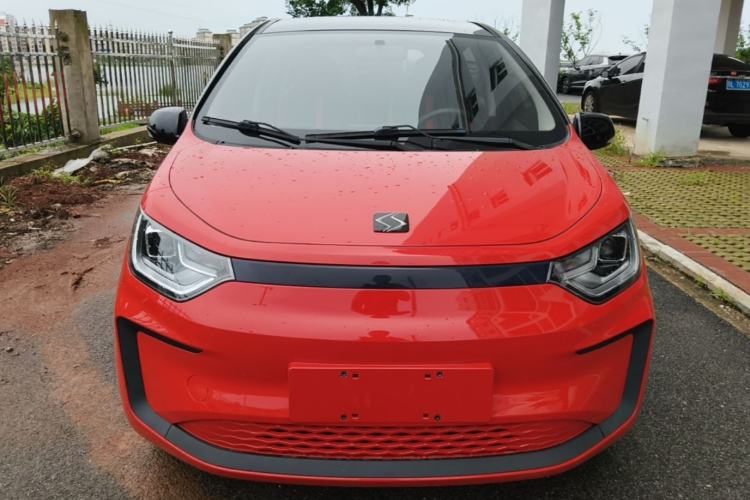 Used SOL E10X 2021 302 km Range Luxury Version 30.2 kWh Front