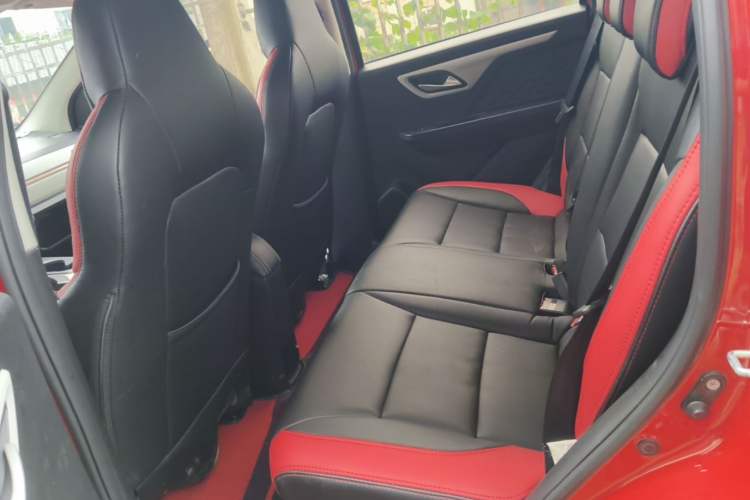 Used SOL E10X 2021 302 km Range Luxury Version 30.2 kWh Left Rear Seat