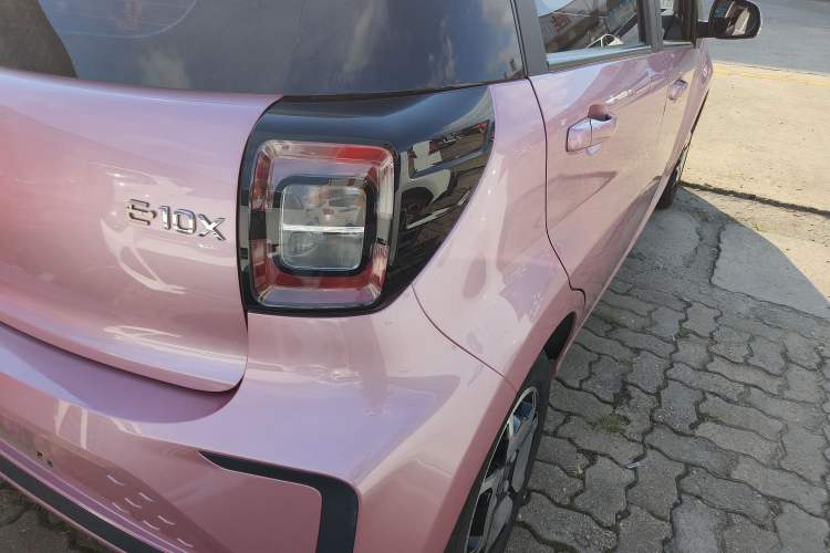 Used SOL E10X 2021 Jimei Edition 302km Fashionable Model Right Rear Taillight