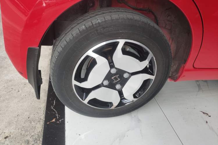 Used SOL E10X 2021 Jimei Edition 302km Luxury Model Right Rear Wheel Hub