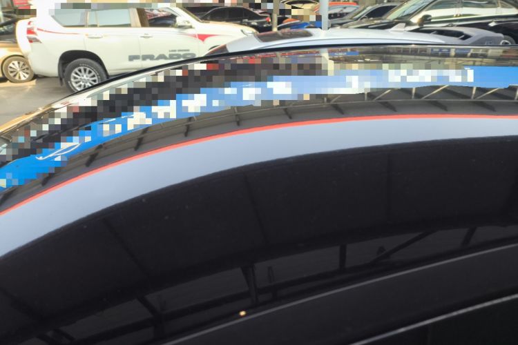 Used SOL E10X 2021 302 km Range Fashion Edition 31.4 kWh Roof