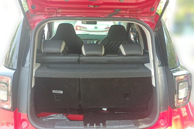 Used SOL E10X 2021 302 km Range Luxury Version 31.4 kWh Trunk