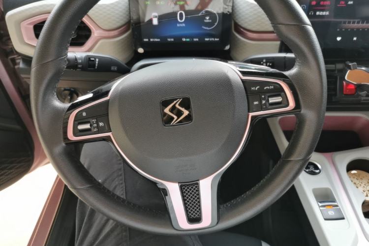 Used SOL E10X 2021 Jimei Edition 302km Fashionable Model Steering Wheel