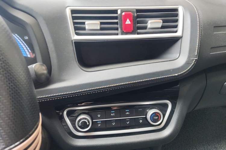 Used SOL E10X 2021 200km Classic Type Audio And AC Panel