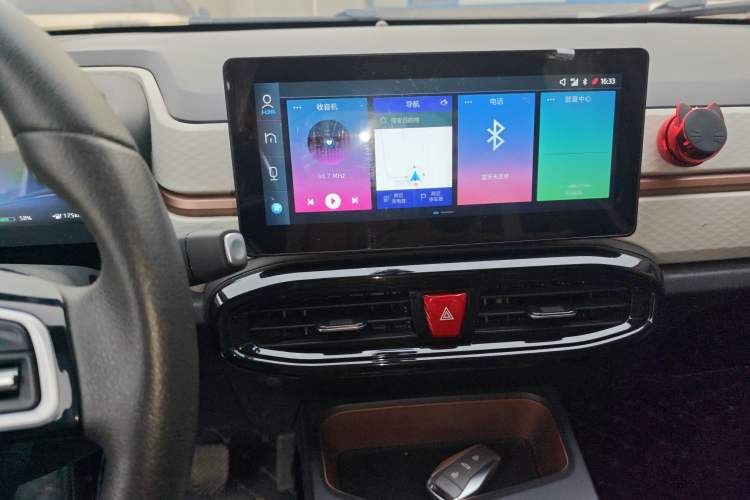 Used SOL E10X 2021 302 km Range Ultra-Advanced Version 31.4 kWh Audio And AC Panel