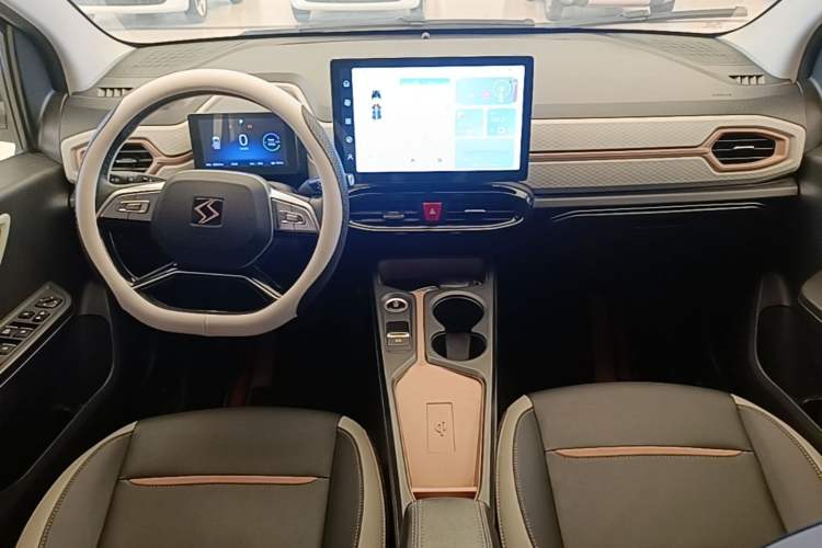 Used SOL E10X 2021 Jimei Edition 302km Luxury Model Center Console