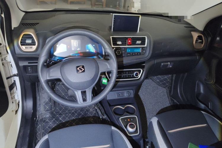 Used SOL E10X 2021 200km Classic Type Center Console