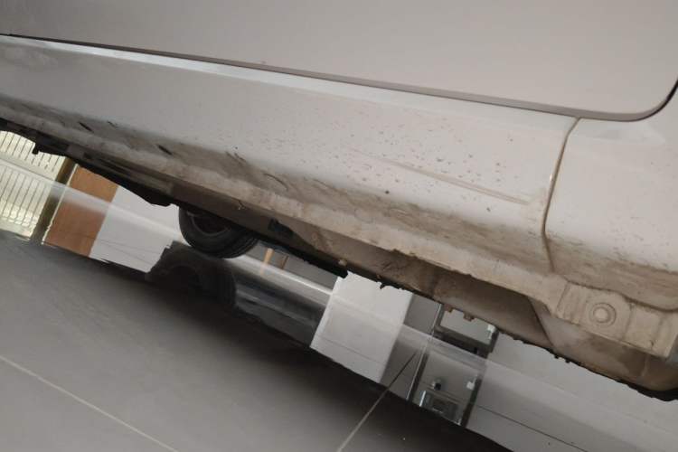 Used SOL E10X 2021 200km Classic Type Chassis Front Right