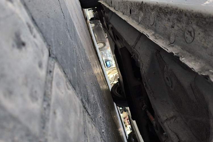 Used SOL E10X 2021 200km Classic Type Chassis Front Right