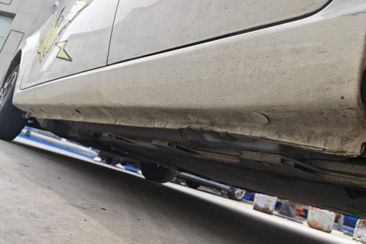 Used SOL E10X 2021 302 km Range Fashion Edition 31.4 kWh Chassis Rear Left