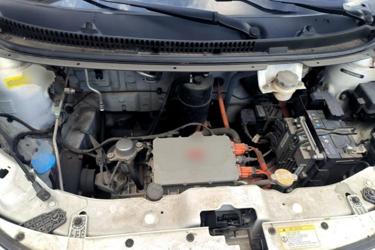 Used SOL E10X 2021 302 km Range Luxury Version 31.4 kWh Engine Bay