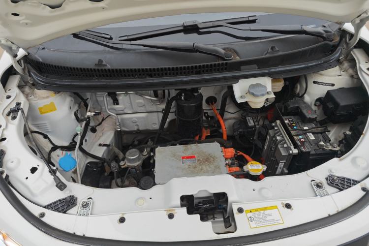 Used SOL E10X 2021 302 km Range Ultra-Advanced Version 31.4 kWh Engine Bay