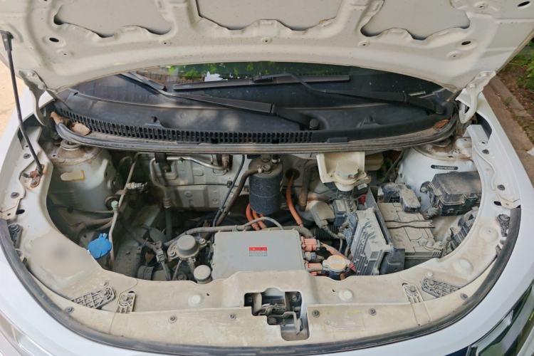 Used SOL E10X 2021 Jimei Edition 302km Fashionable Model Engine Bay