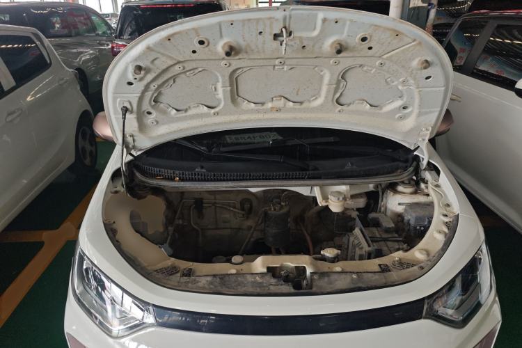 Used SOL E10X 2021 302 km Range Luxury Version 31.4 kWh Engine Bay