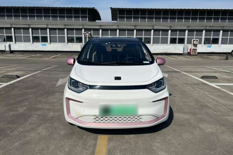 Used SOL E10X 2021 302 km Range Fashion Edition 31.4 kWh Exterior 1