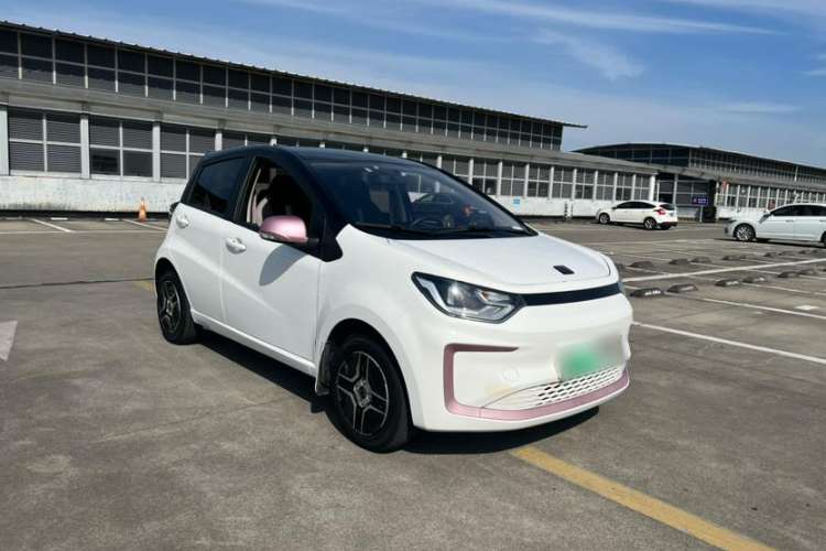 Used SOL E10X 2021 302 km Range Fashion Edition 31.4 kWh Exterior 2