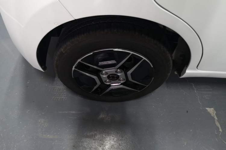 Used SOL E10X 2021 302 km Range Fashion Edition 31.4 kWh Exterior 5