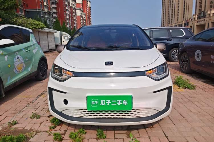 Used SOL E10X 2021 302 km Range Fashion Edition 30.2 kWh Front