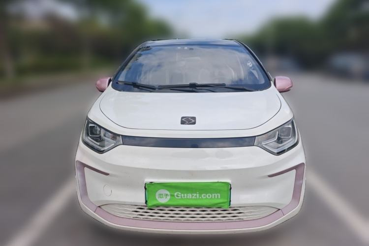 Used SOL E10X 2021 302 km Range Fashion Edition 31.4 kWh Front