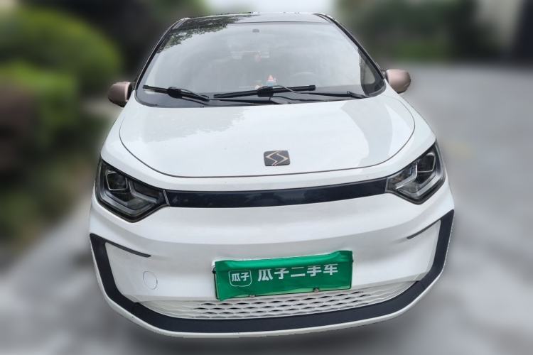 Used SOL E10X 2021 302 km Range Luxury Version 30.2 kWh Front