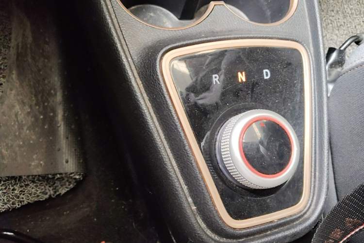 Used SOL E10X 2021 200km Classic Type Gear Lever