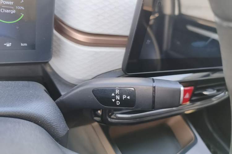 Used SOL E10X 2021 Jimei Edition 302km Fashionable Model Gear Lever