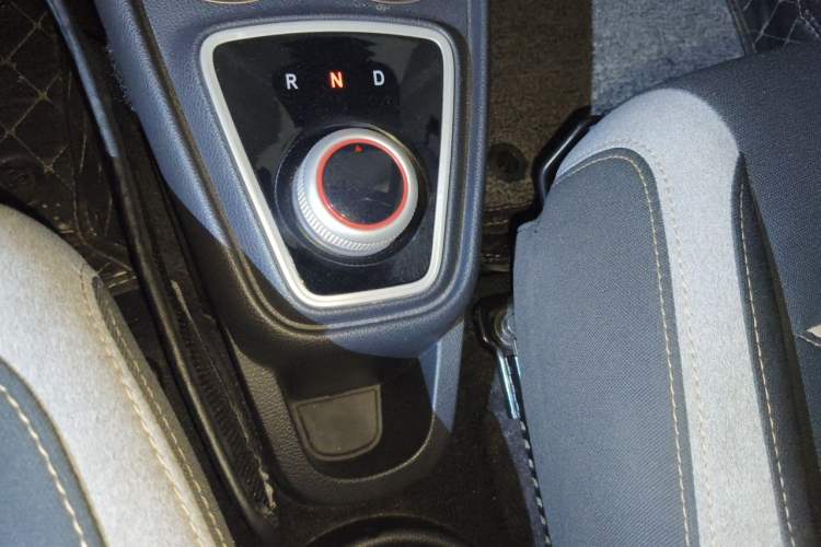 Used SOL E10X 2021 200km Classic Type Gear Lever