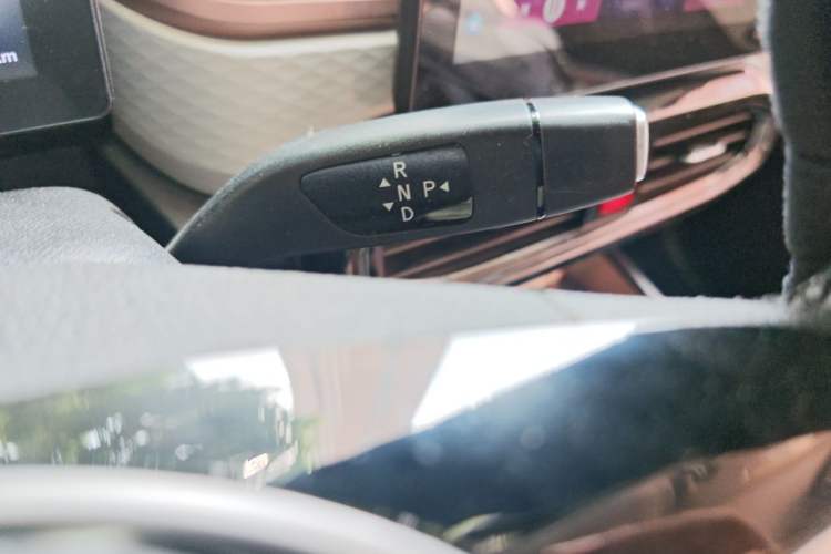Used SOL E10X 2021 Jimei Edition 302km Fashionable Model Gear Lever