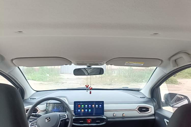 Used SOL E10X 2021 302 km Range Luxury Version 31.4 kWh Headliner