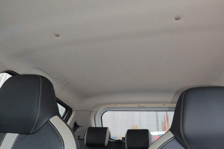 Used SOL E10X 2021 302 km Range Ultra-Advanced Version 31.4 kWh Headliner