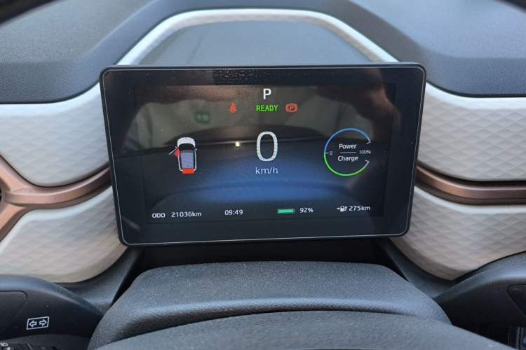 Used SOL E10X 2021 302 km Range Luxury Version 31.4 kWh Instrument Cluster