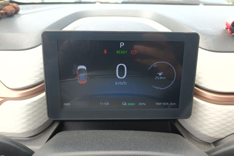Used SOL E10X 2021 302 km Range Luxury Version 31.4 kWh Instrument Cluster