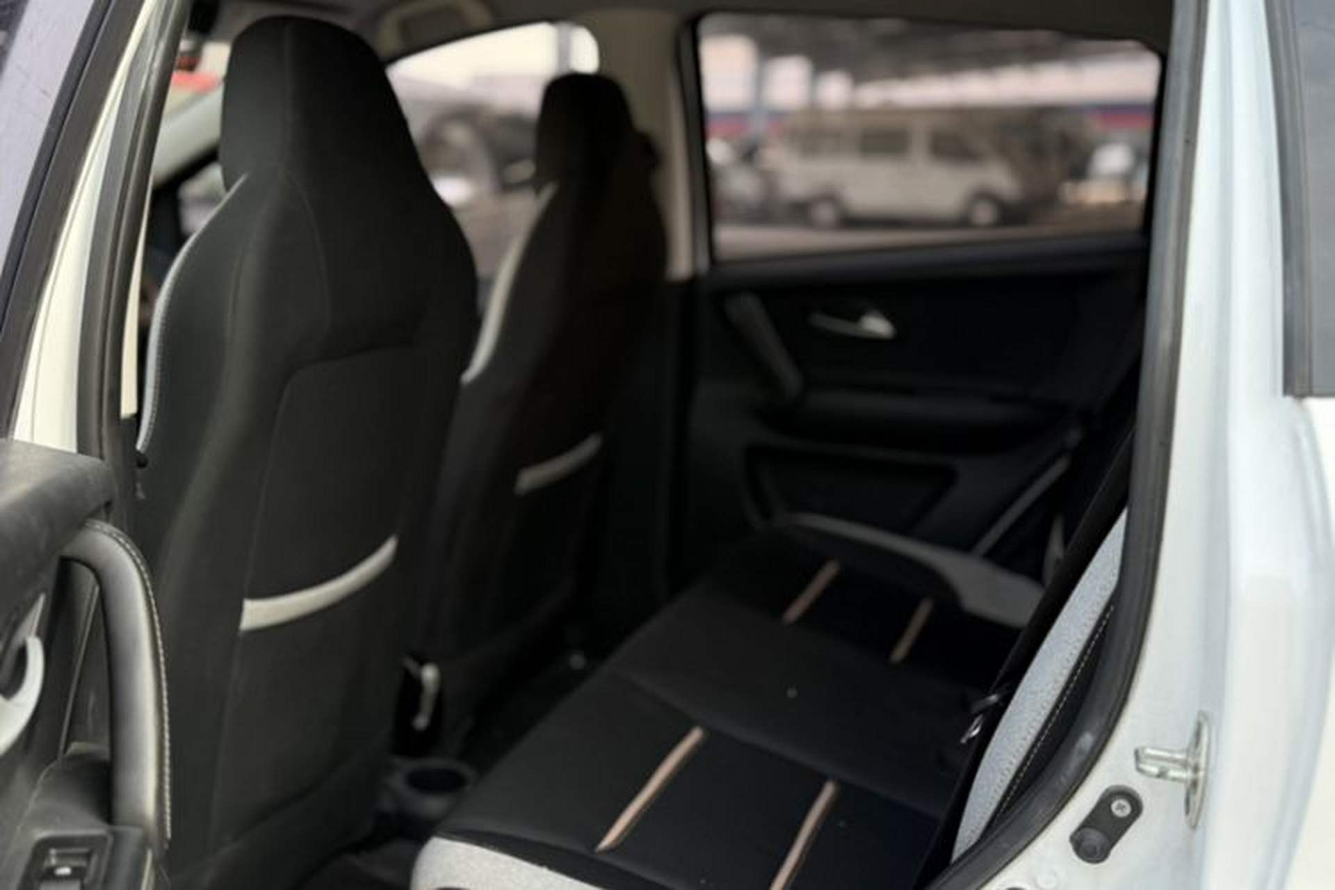 Used SOL E10X 2021 200km Classic Type Interior 1