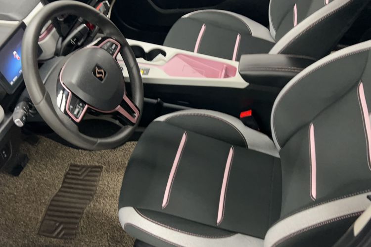 Used SOL E10X 2021 302 km Range Fashion Edition 31.4 kWh Left Front Seat