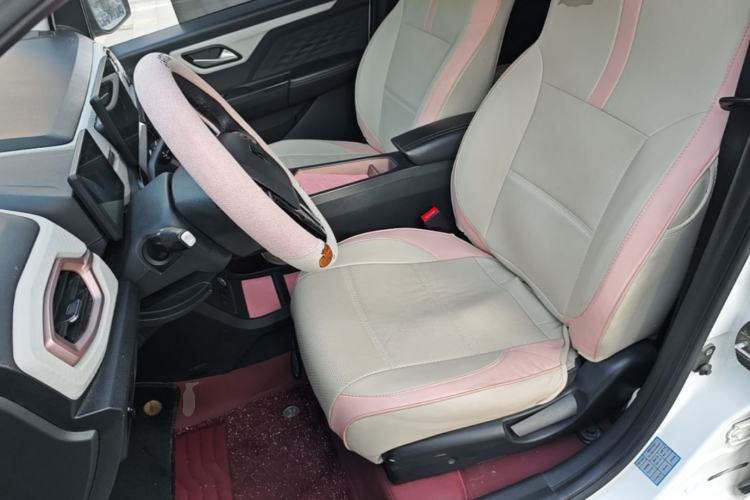 Used SOL E10X 2021 302km Range Superior Version 30.2 kWh Left Front Seat