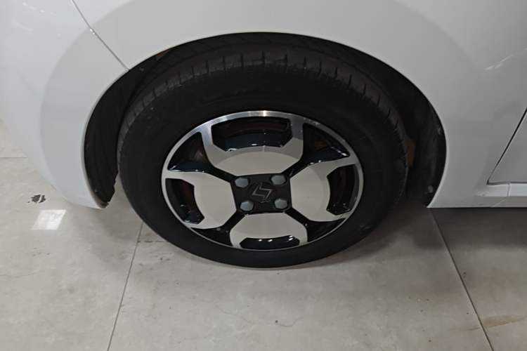 Used SOL E10X 2021 Jimei Edition 302km Luxury Model Left Front Wheel Hub