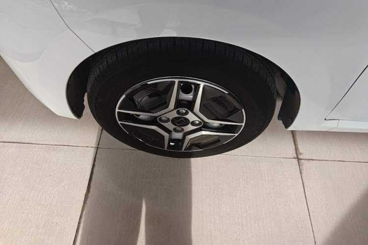Used SOL E10X 2021 Jimei Edition 302km Fashionable Model Left Front Wheel Hub