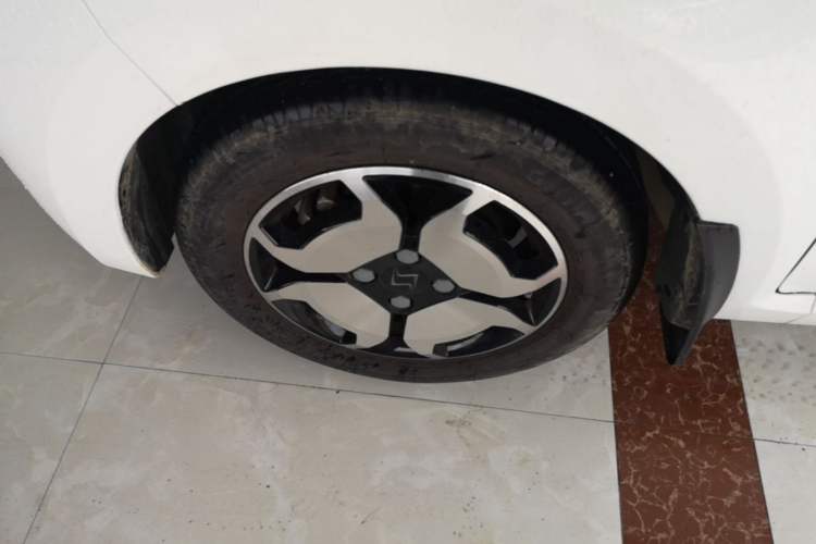 Used SOL E10X 2021 Jimei Edition 302km Luxury Model Left Front Wheel Hub