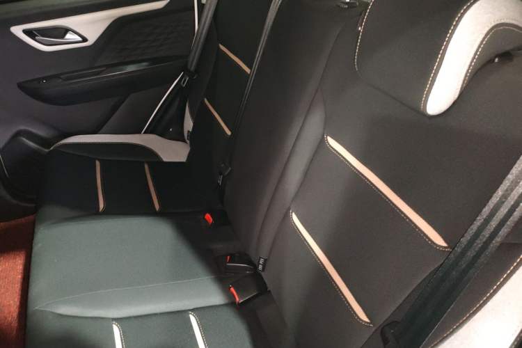 Used SOL E10X 2021 Jimei Edition 302km Fashionable Model Left Rear Seat