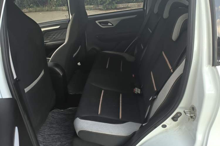 Used SOL E10X 2021 Jimei Edition 302km Fashionable Model Left Rear Seat