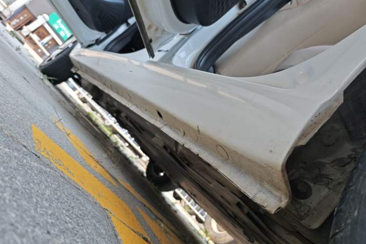 Used SOL E10X 2021 302km Range Superior Version 30.2 kWh Left Side Sill